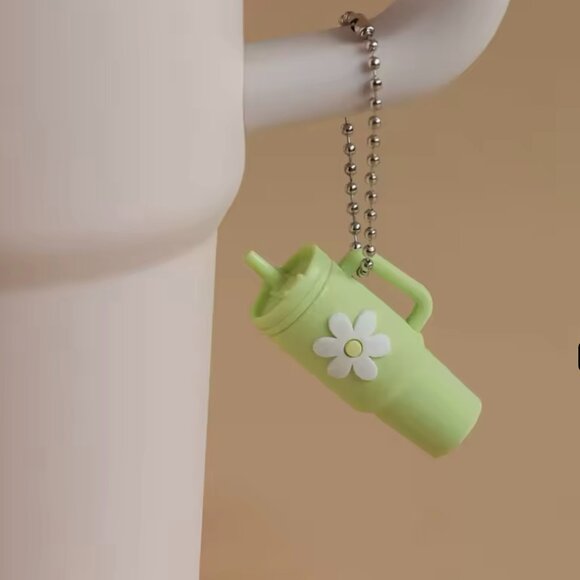 Miniature Colorful Tumbler Keychains: Vibrant & Fun Accessory for Every Occasion - Picture 3 of 11